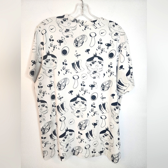 Nike Men's White & Black Character Graphic Tee Shirt Baggy 100% Cotton, sz MD - Picture 3 of 12